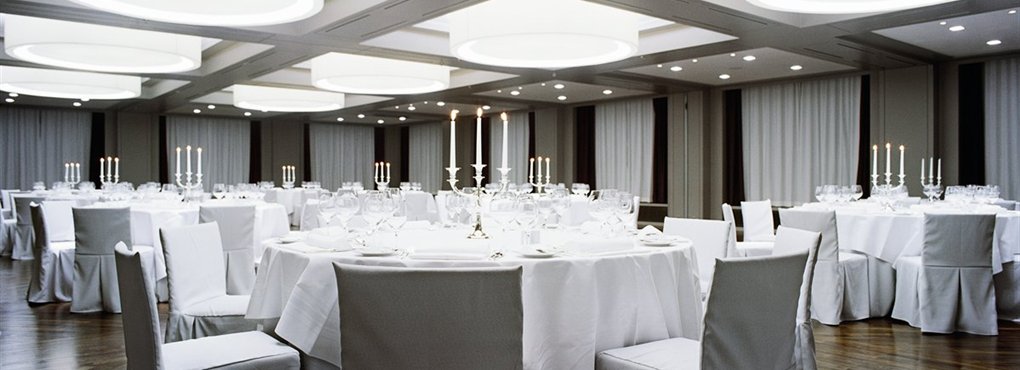 Discover the Hôtel Concorde Berlin meeting rooms >