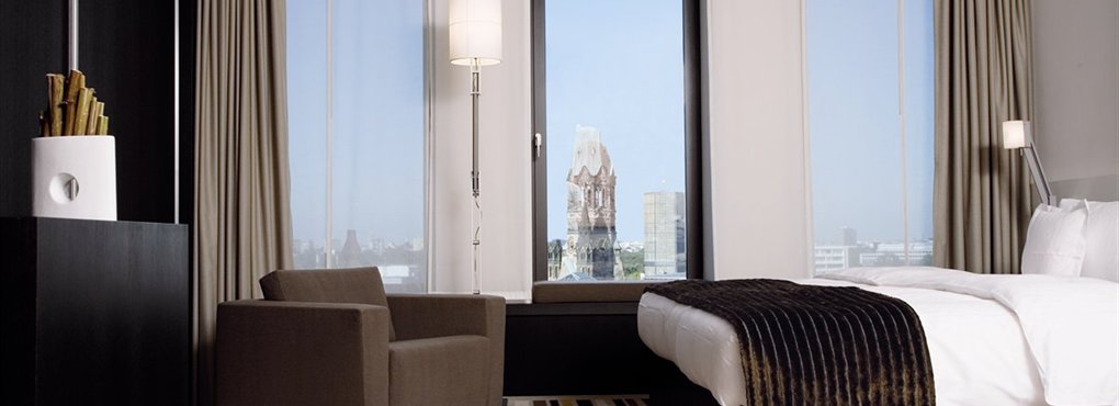 Discover all the Hôtel Concorde Berlin rooms >